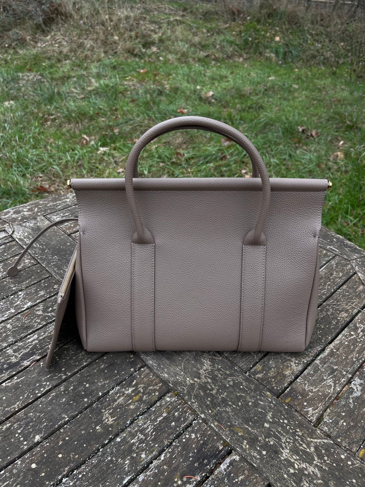 LANA PARIS | Le sac « Louisa » Choco